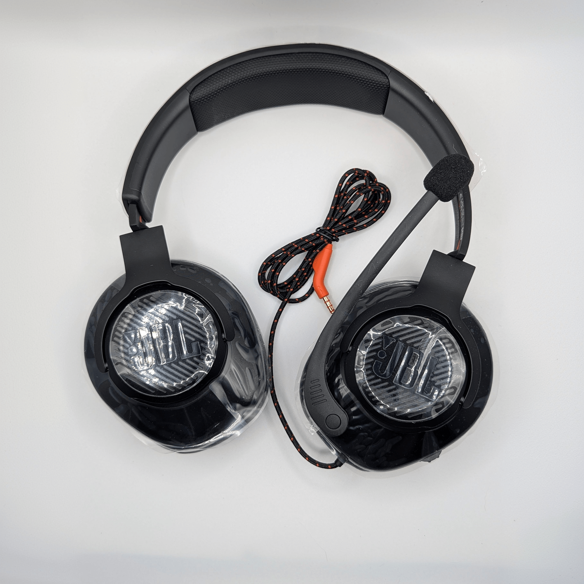 JBL Quantum 300 Audífonos gamer con cable